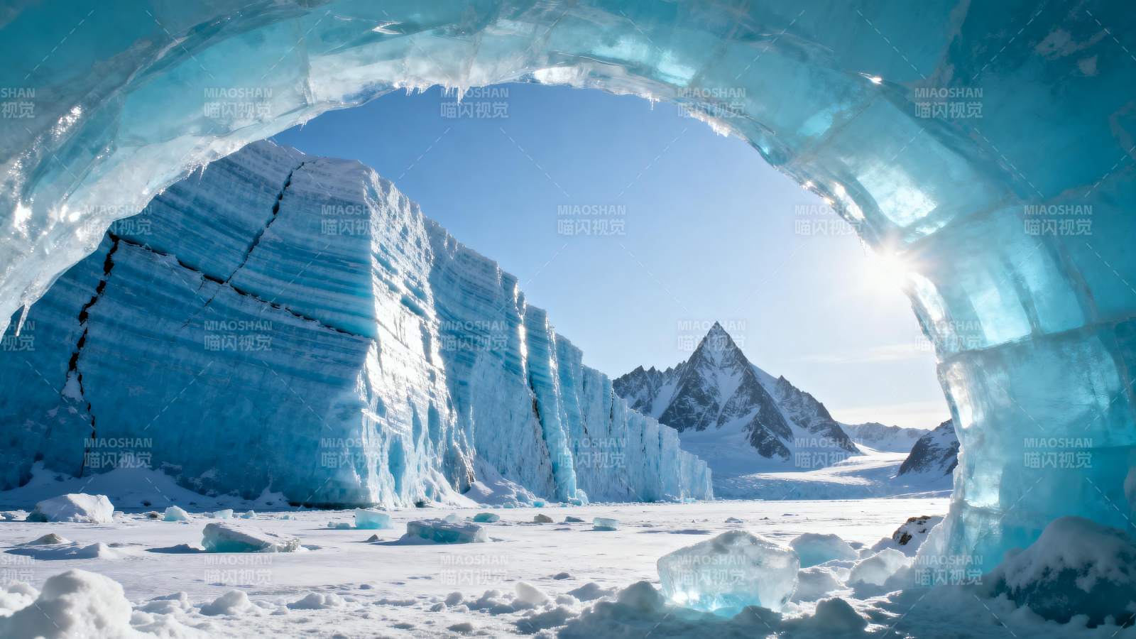 冰洞奇观图片