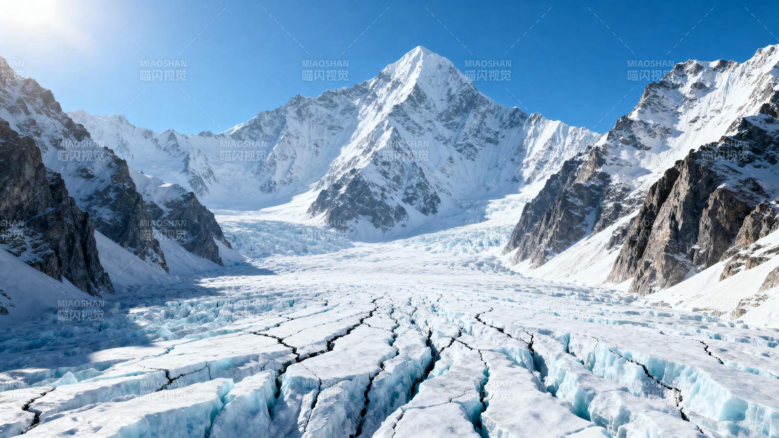 雪山冰川壮丽景色图片
