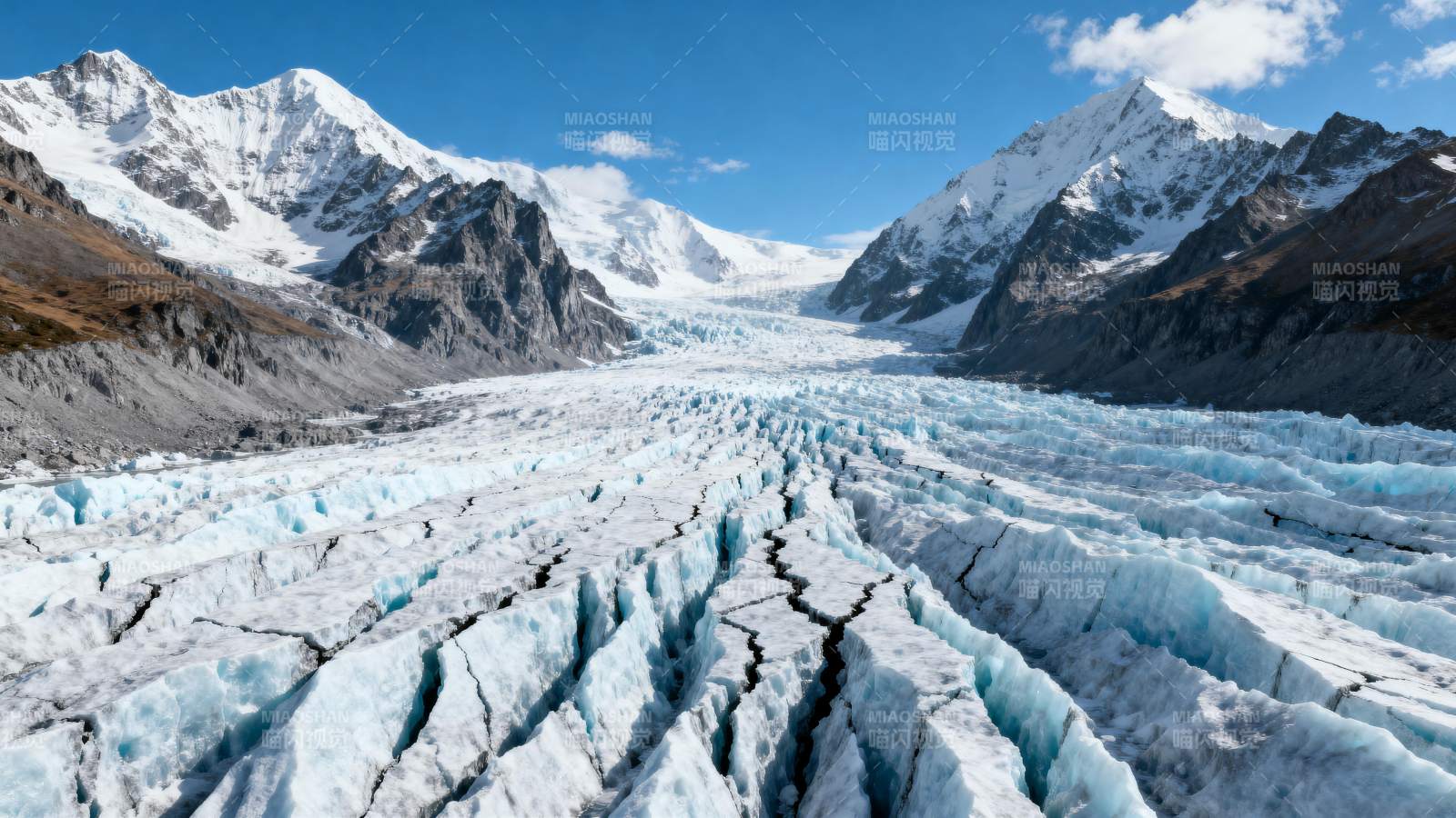 冰川壮丽山景图片