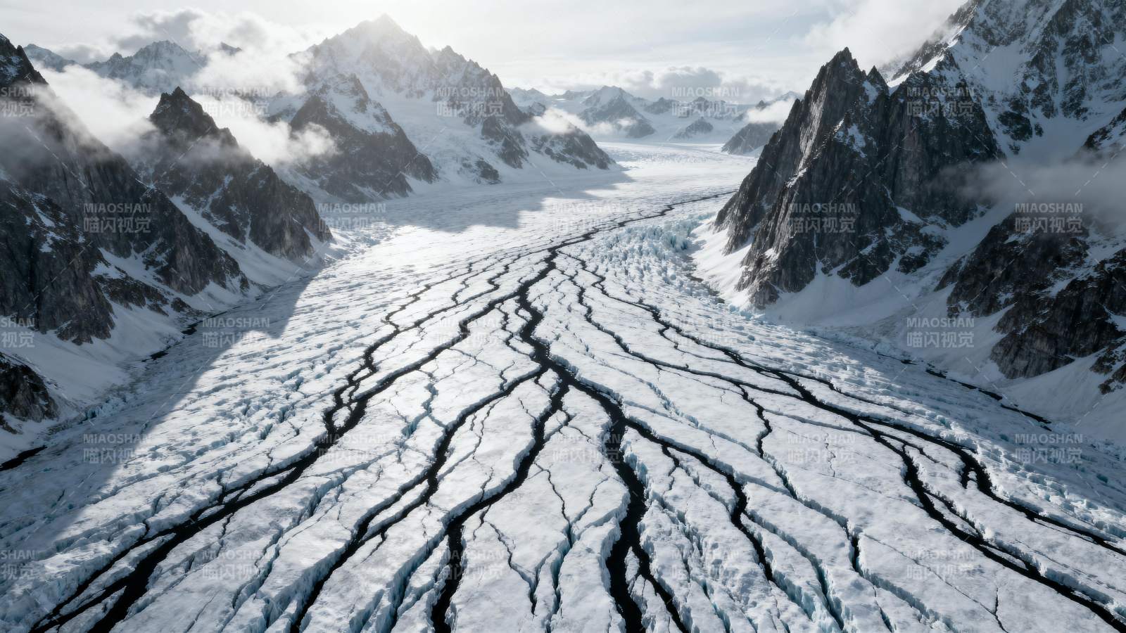 冰川裂谷图片