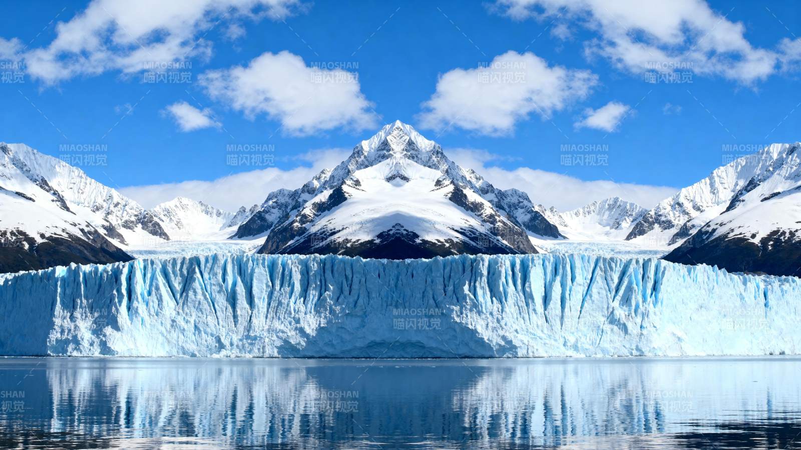 冰川映雪峰图片