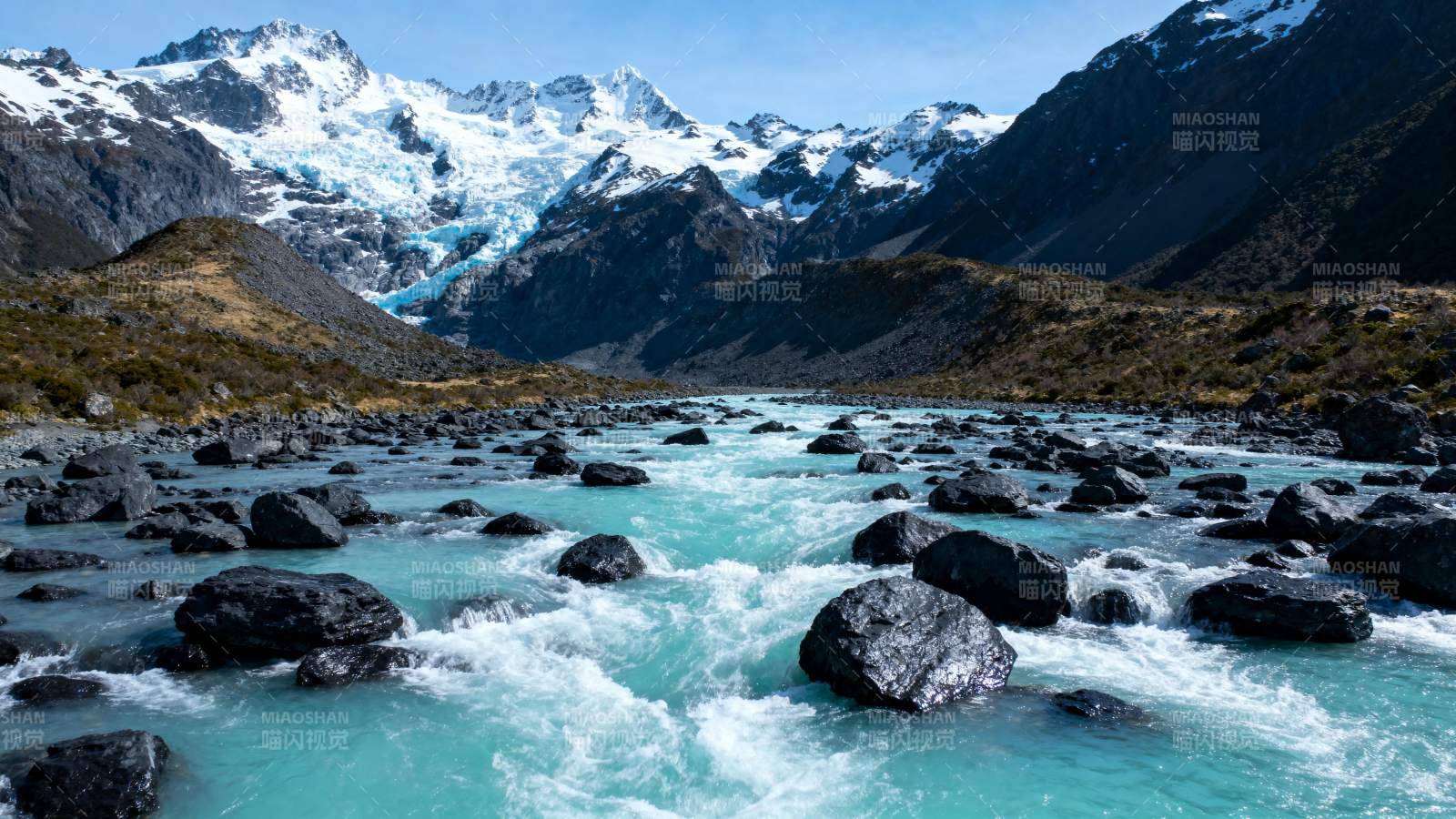 冰川溪流美景图片