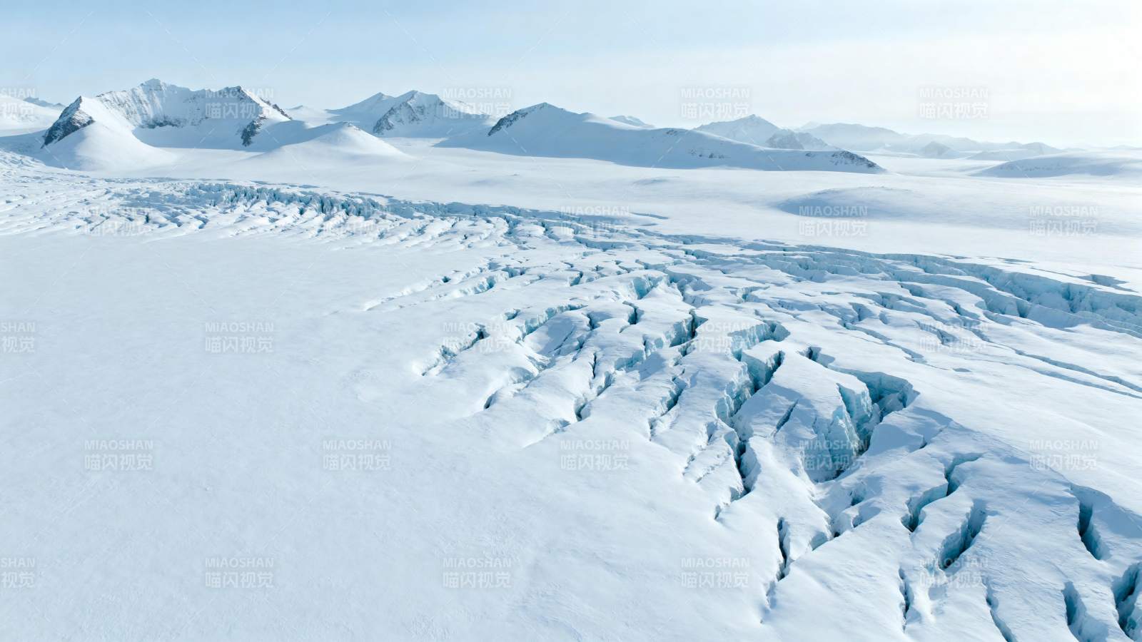冰川雪原风光图片