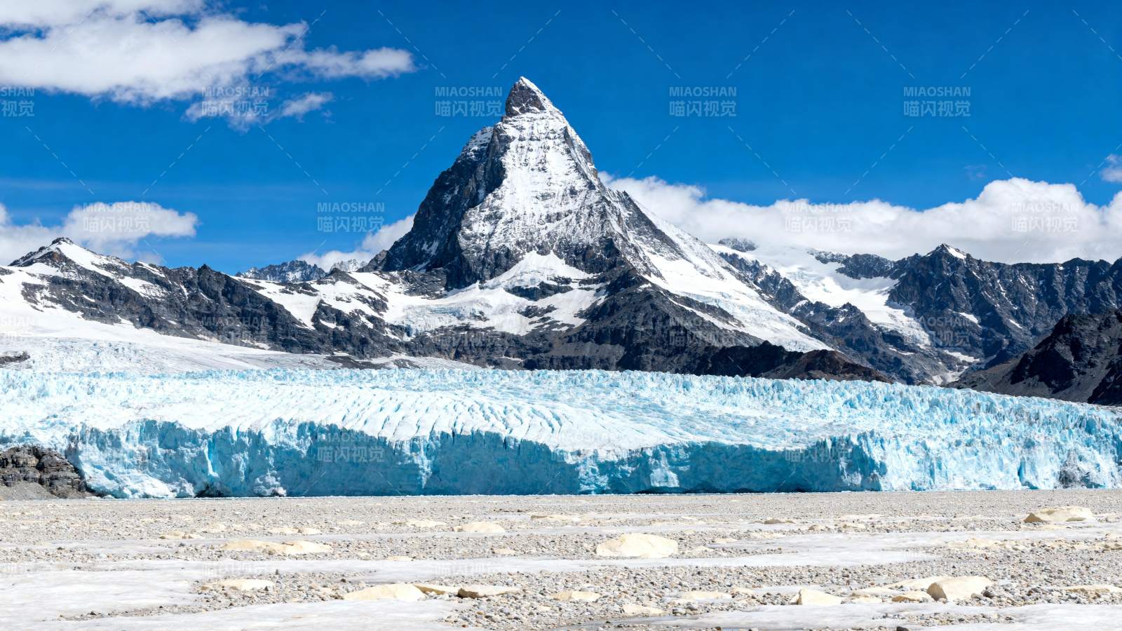 雪山冰川奇景图片