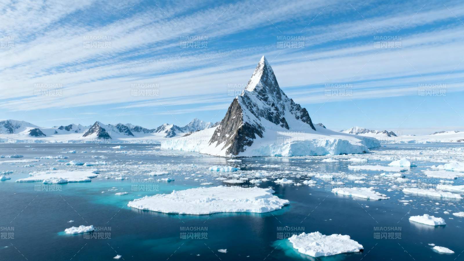 冰峰雪海奇景图片