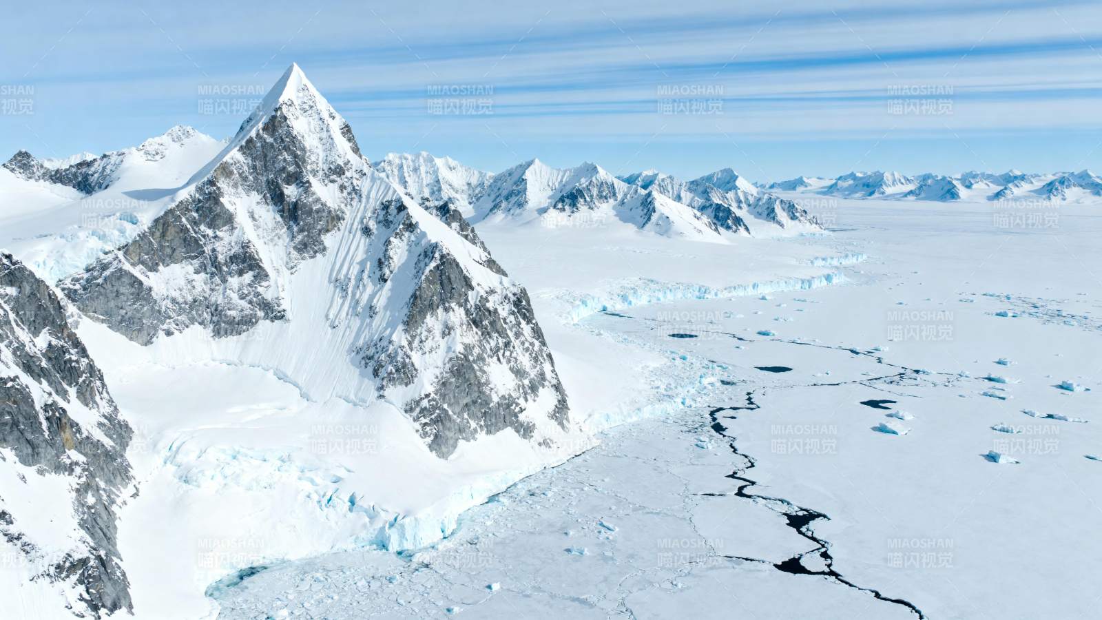 冰川雪峰壮丽景色图片