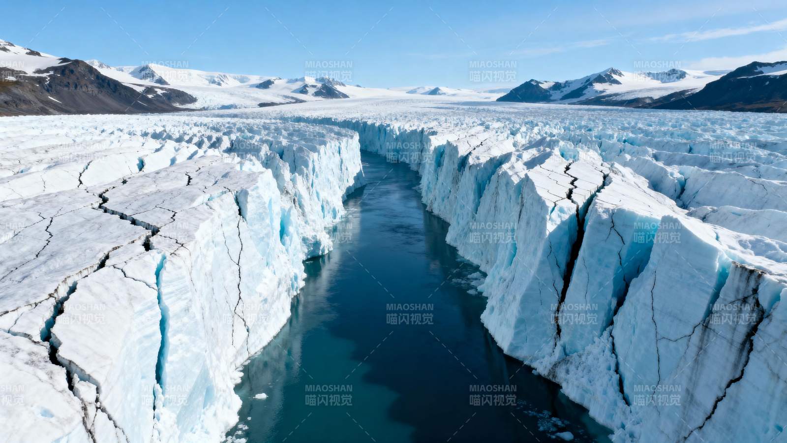 冰川裂谷美景图片