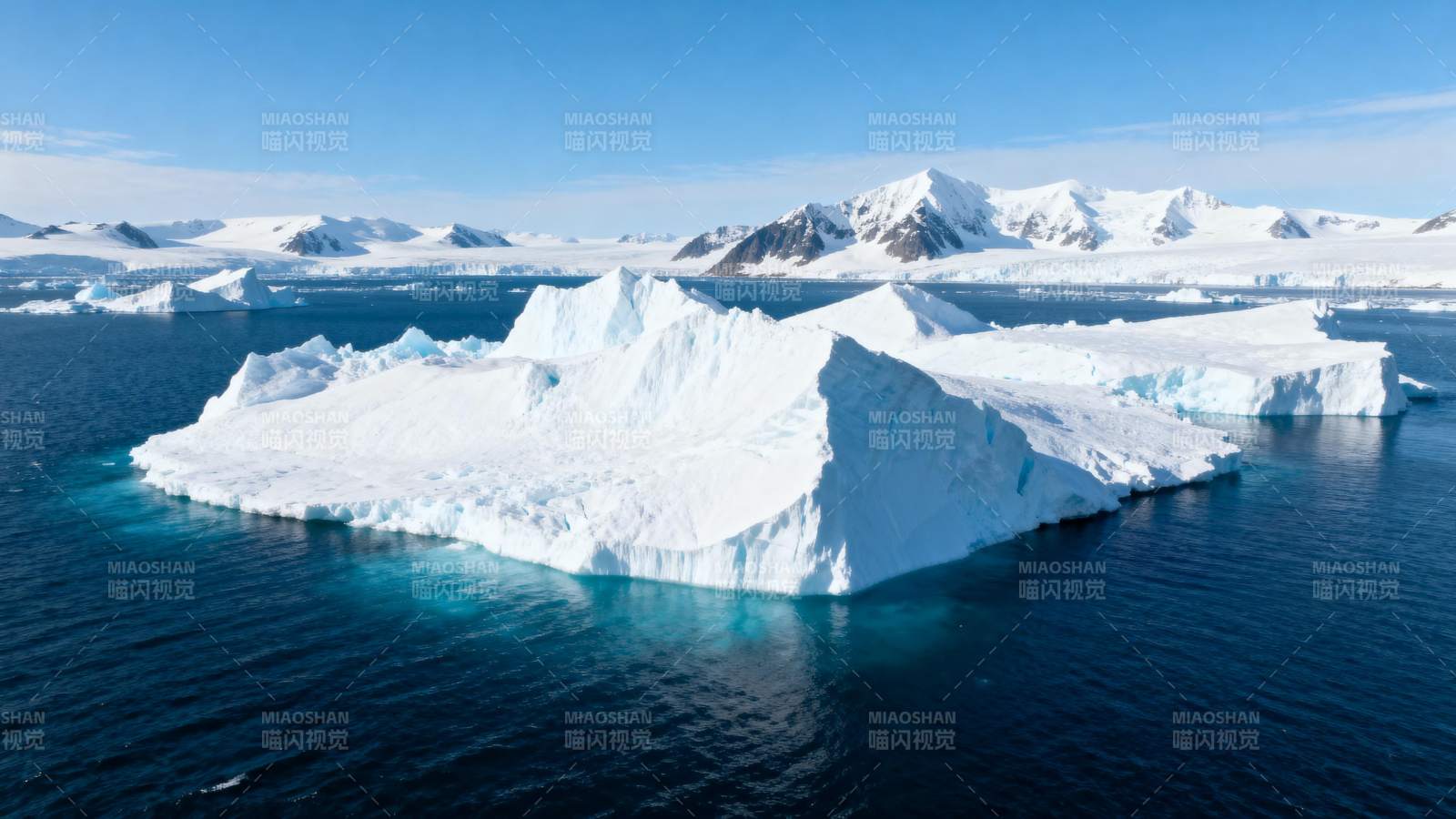 极地冰山奇景图片