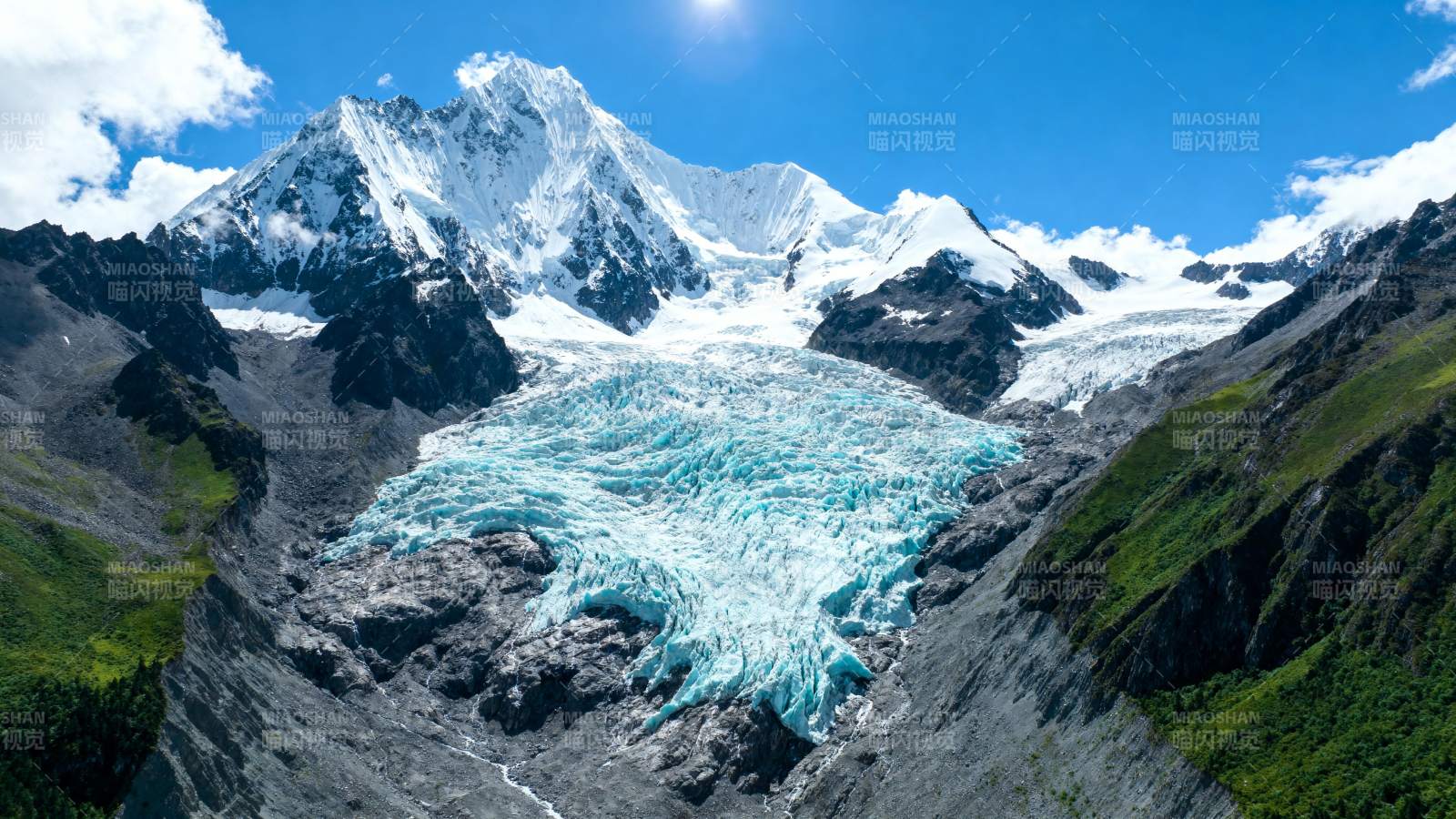 雪山冰川美景图片