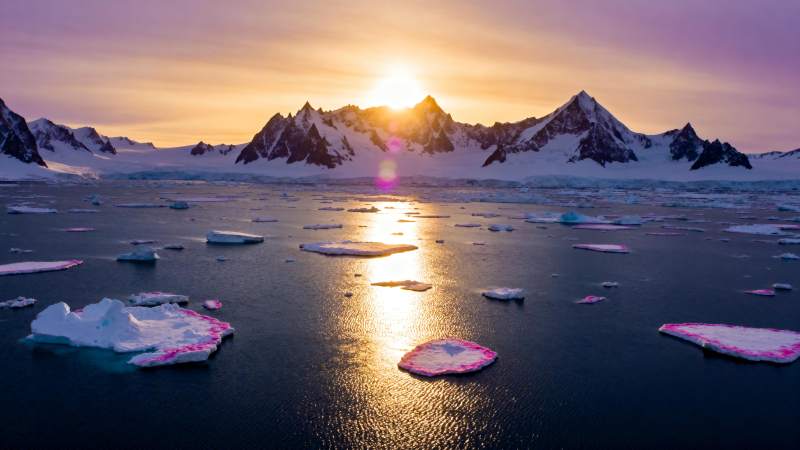 极地日落冰海美景图片