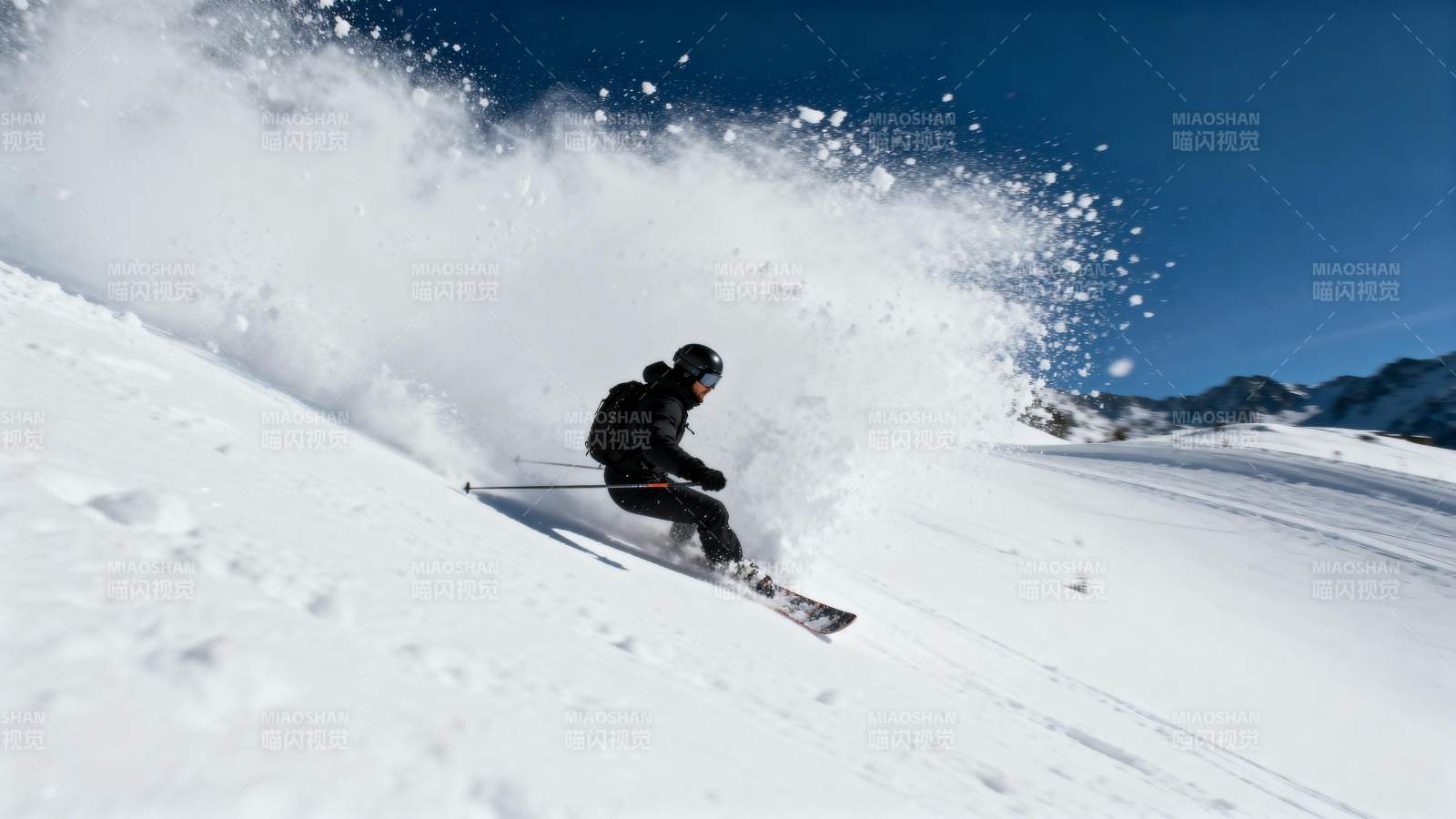 滑雪者腾空而起图片