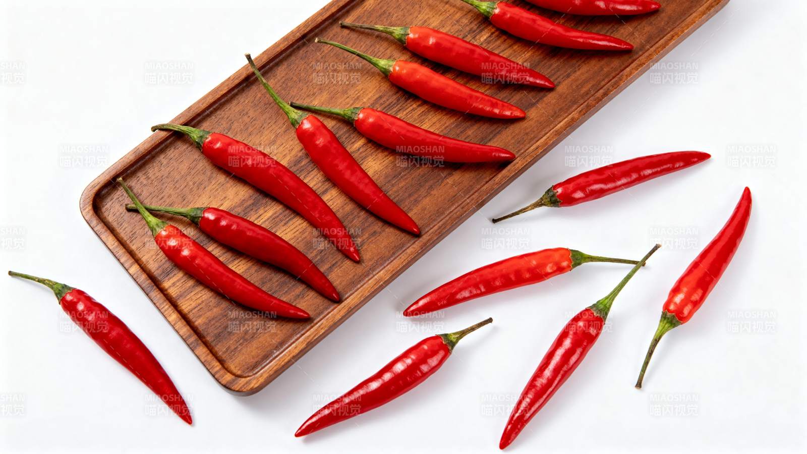 红辣椒摆盘图图片