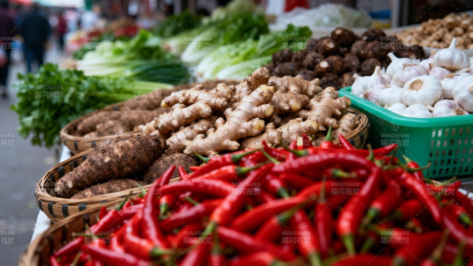 新鲜蔬菜摊位图片