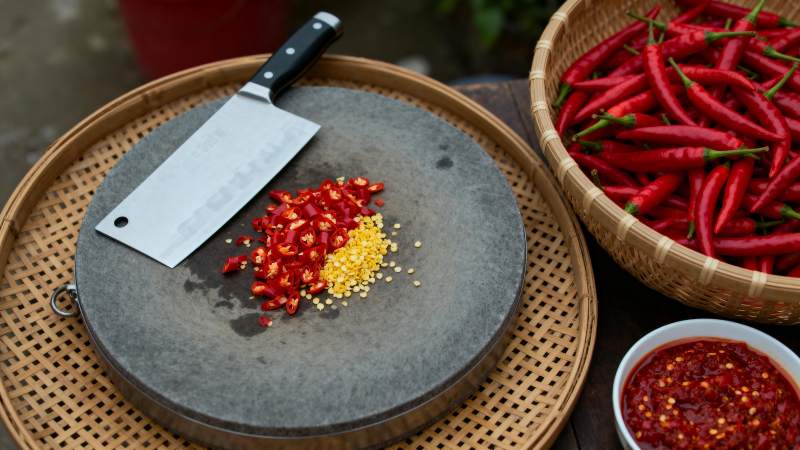 剁椒准备中图片