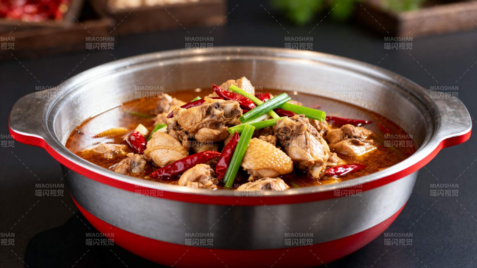 麻辣鸡煲图片