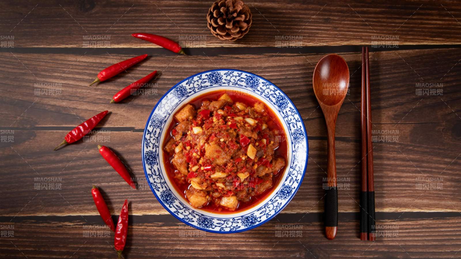 麻辣香锅 味蕾盛宴图片