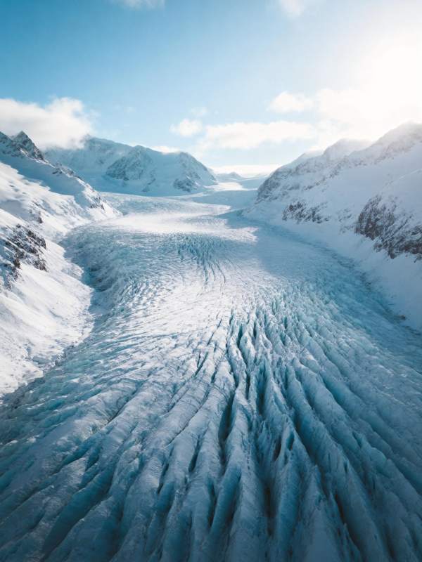 冰川峡谷奇景图片
