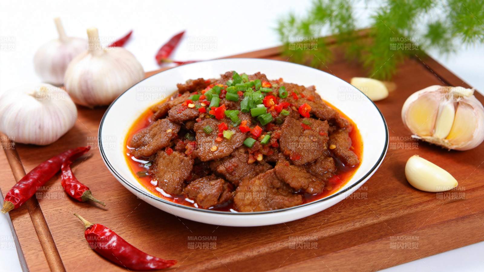 香辣牛肉片图片