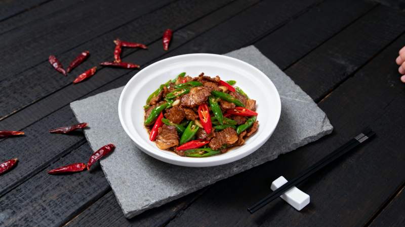 辣炒肉片配青椒图片