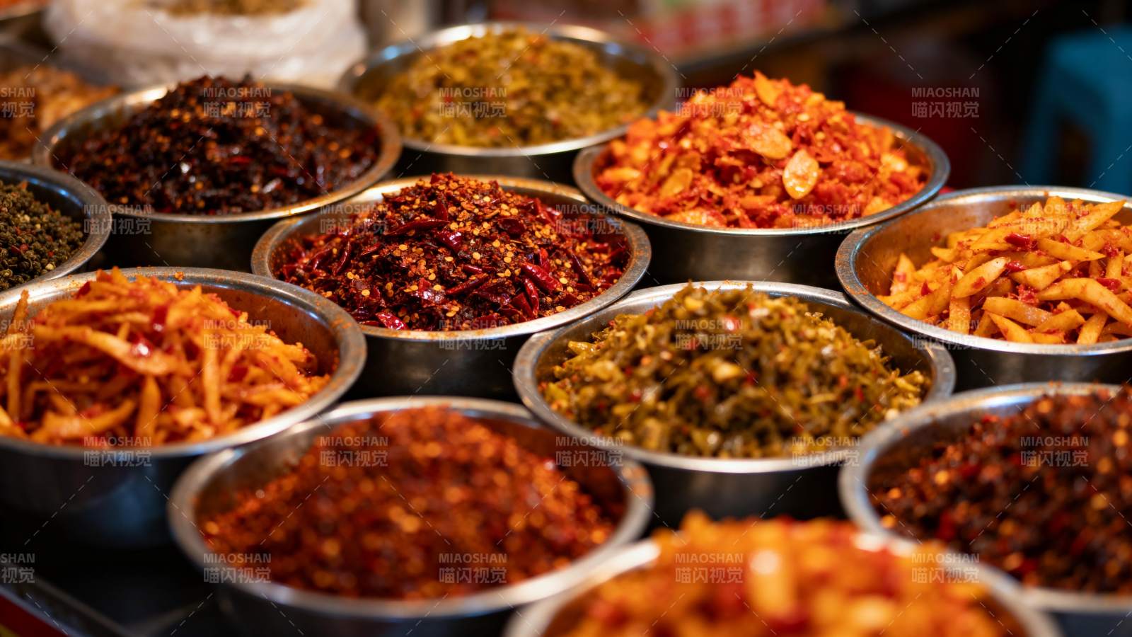 香辣美味调料集图片