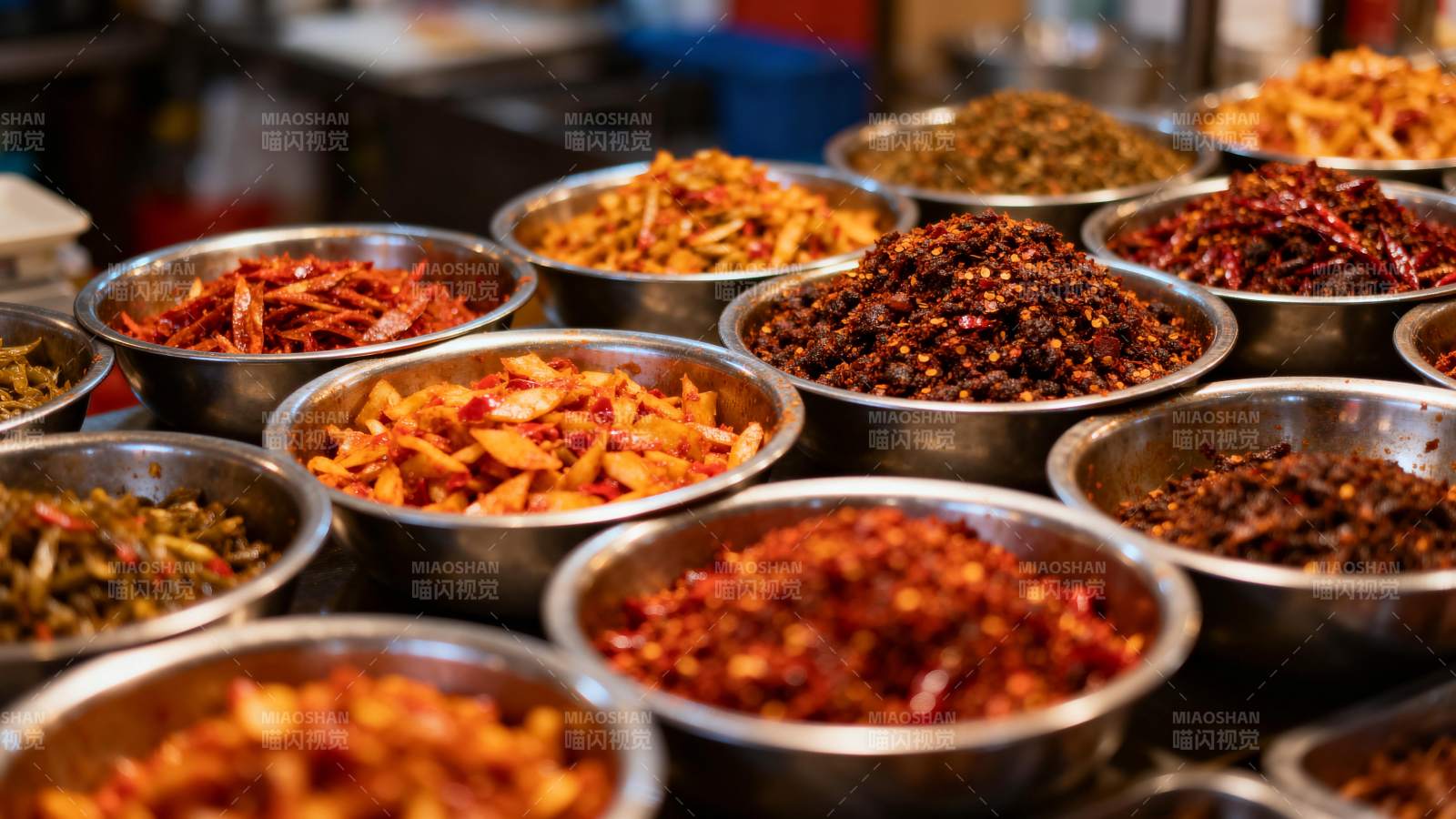 香辣美食盛宴图片