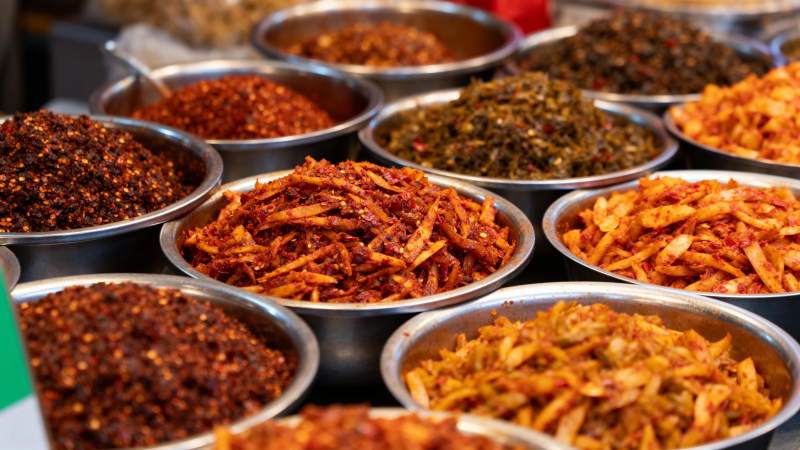 香辣美味小吃摊图片