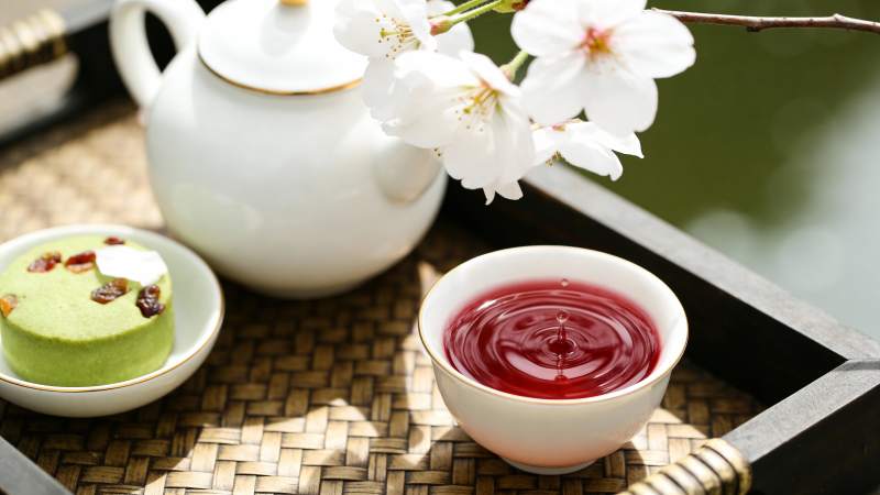 樱花茶点静谧时光图片