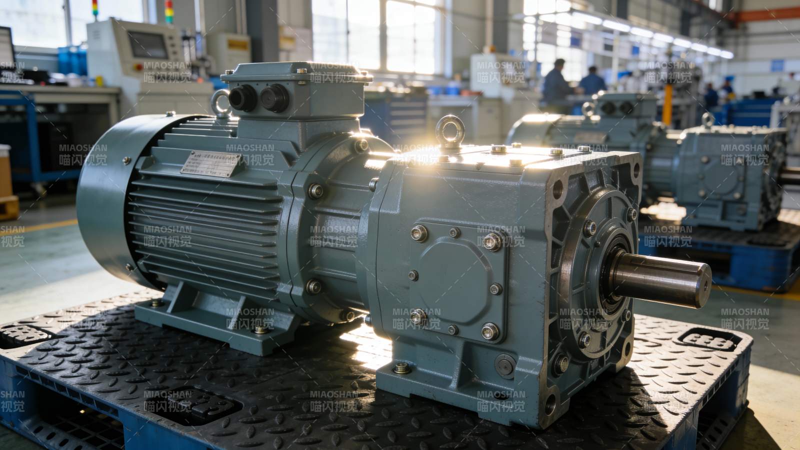 工业电机展示图片