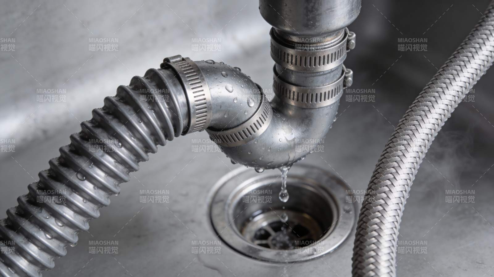 水龙头滴水漏斗图片