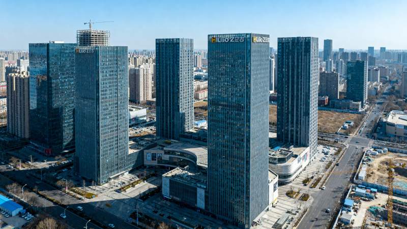 城市高楼群航拍图片