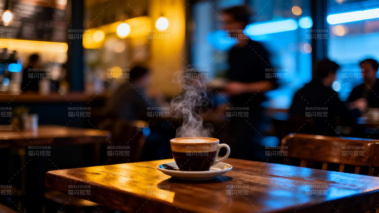 热咖啡飘香 静谧咖啡馆图片