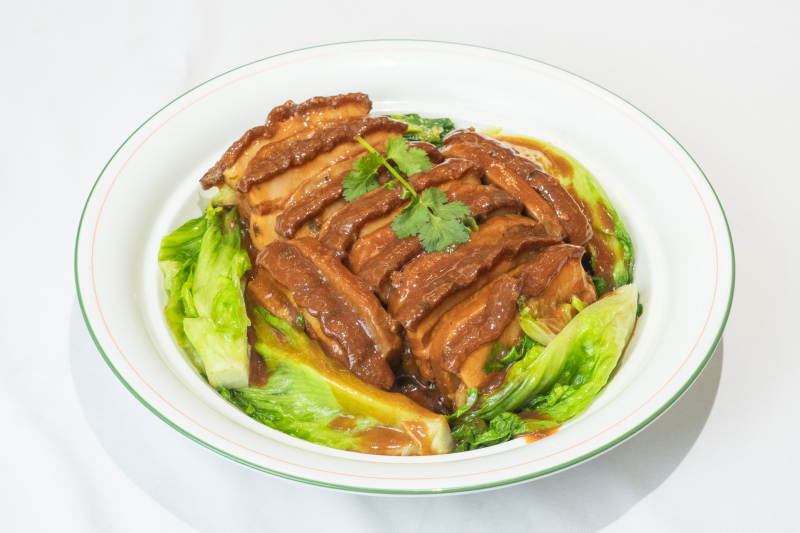 红烧肉配生菜图片