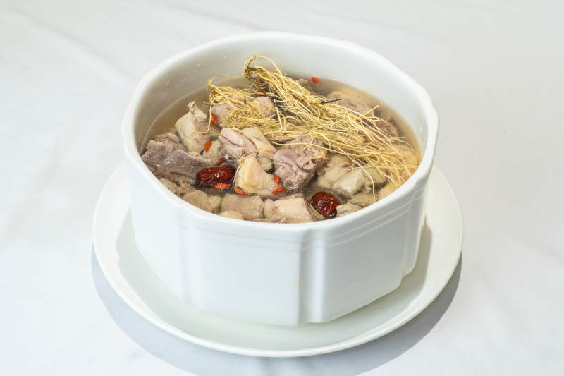 滋补鸡汤炖品图片