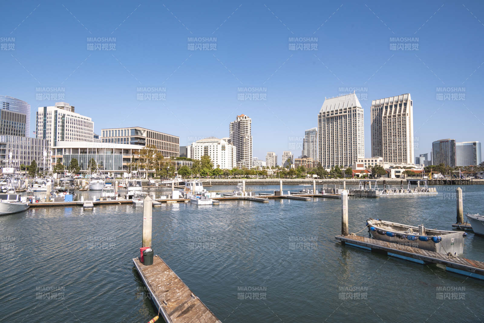 城市码头风光图片