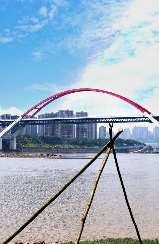 红桥映水天图片