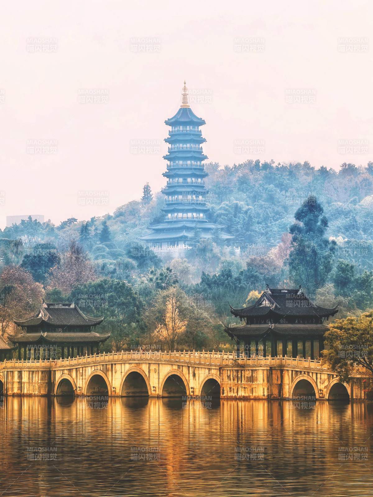 西湖雷峰塔景图片