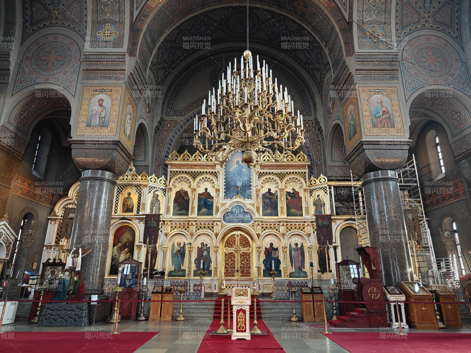 宏伟教堂内部景象图片