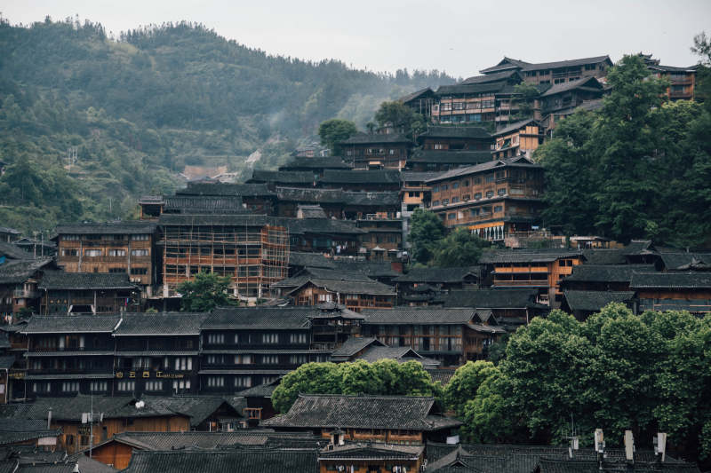 山间古寨风光图片