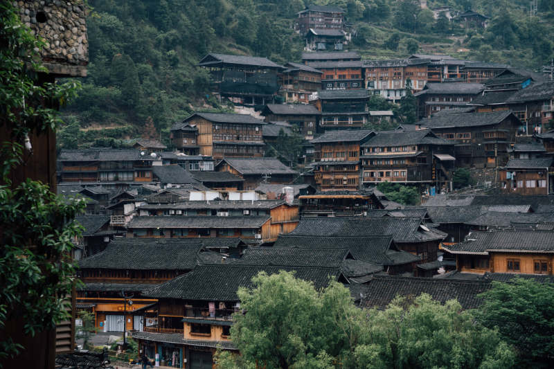 山间古村落图片