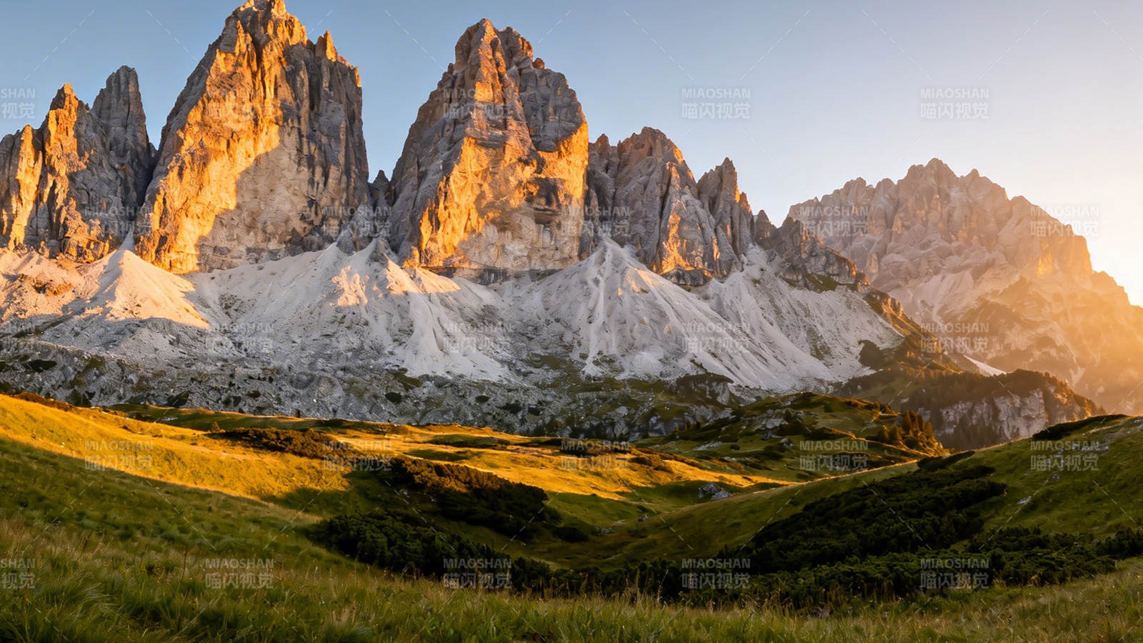 阿尔卑斯晨曦山景图片