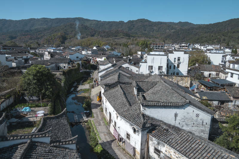 古村风光 白墙黛瓦图片