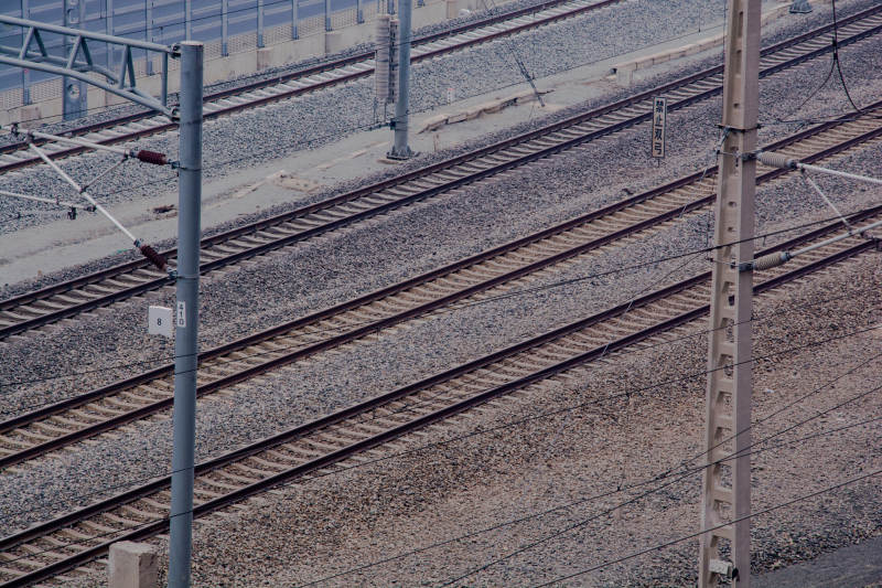 铁轨纵横交错图片