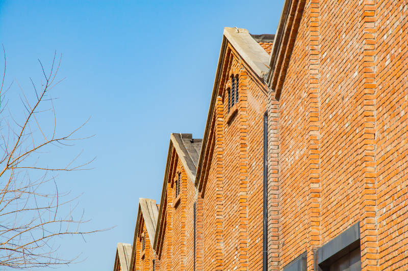 红砖建筑群图片