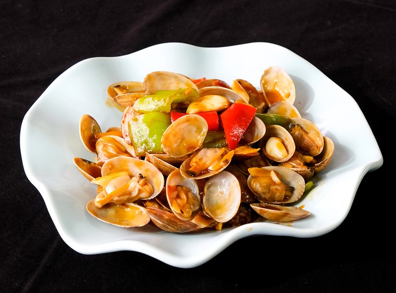 鲜炒花甲配彩椒图片