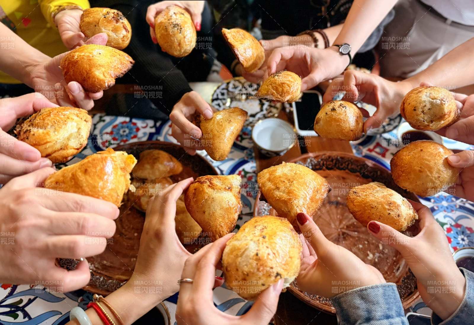 共享美味烤饼图片