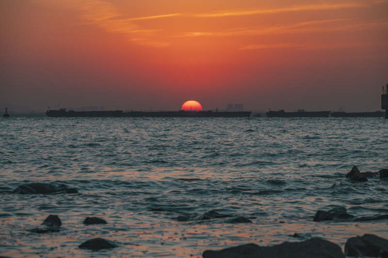 夕阳海景图片