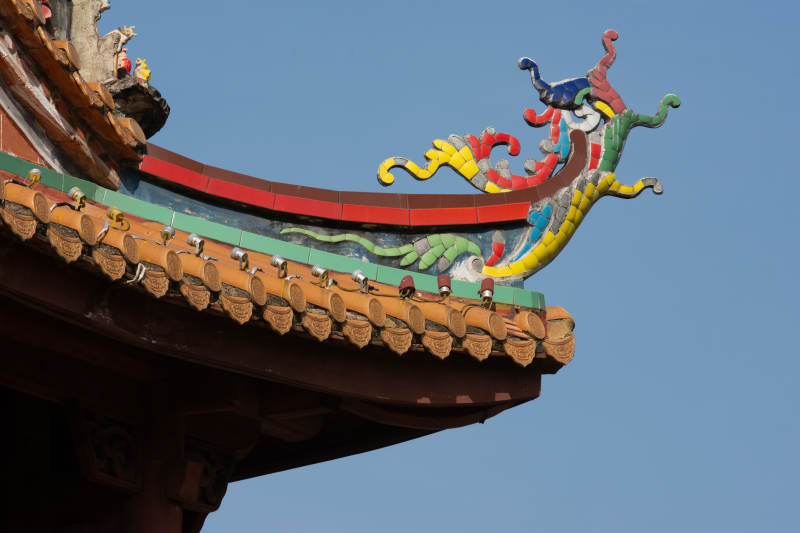 飞檐彩龙 古韵悠然图片