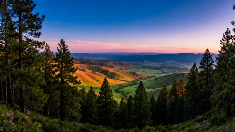 山间夕照美景图片