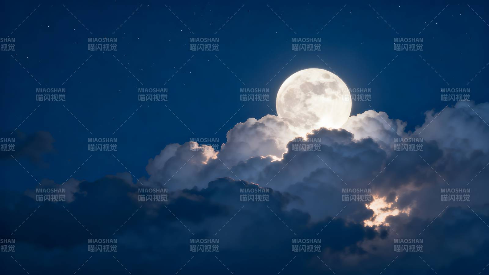 明月穿云夜图片