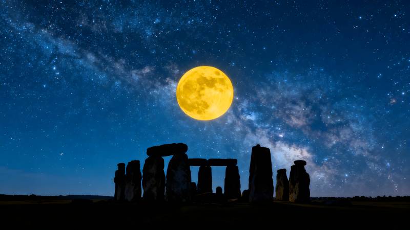 巨石阵夜月奇景图片